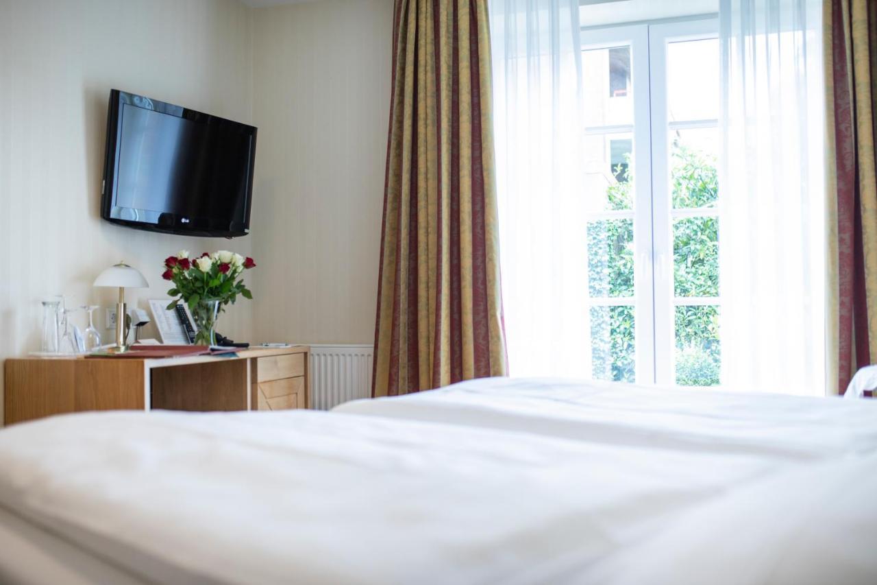 Hotel Wardenburger Hof Buitenkant foto